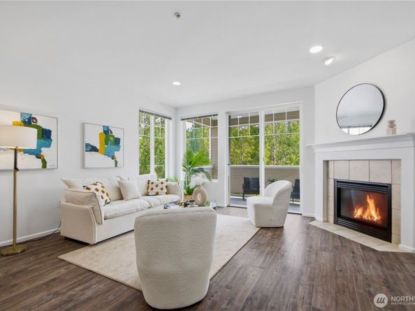 2220 132nd Avenue SE A210, Bellevue WA 98005
