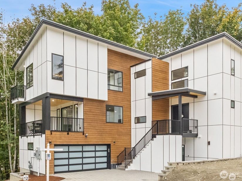 4413 NE 26th Place, Renton WA 98059