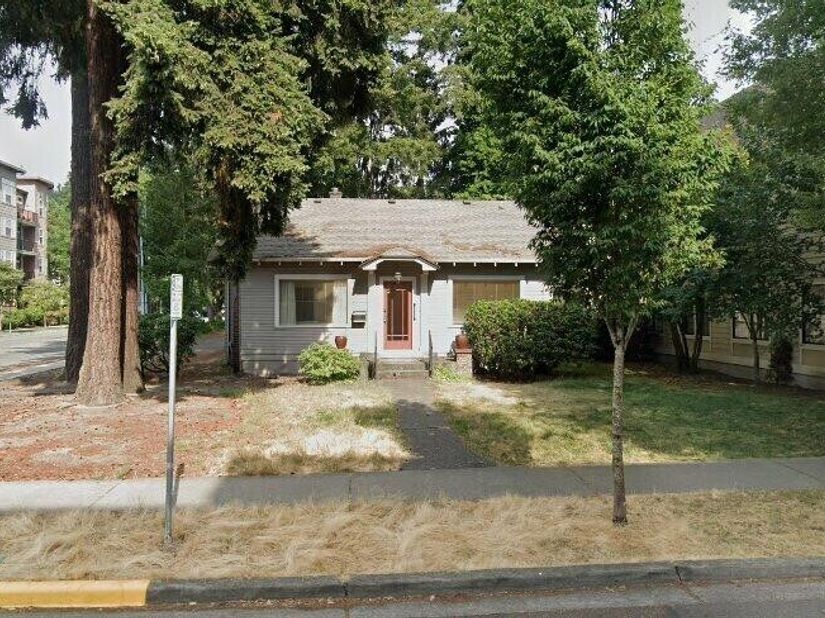 8290 NE 165 Avenue, Redmond WA 98052