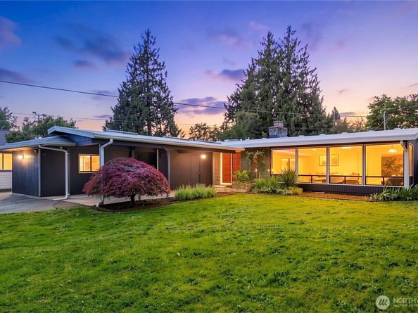 4215 189th Place SW, Lynnwood WA 98036