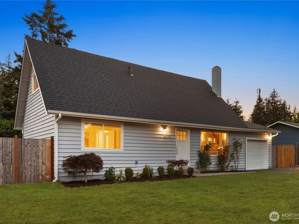 14009 145th Avenue SE, Renton WA 98059