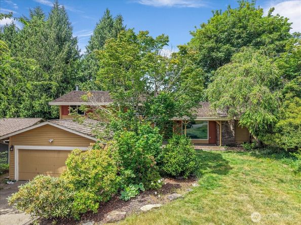 15618 SE Fairwood Boulevard, Renton WA 98058