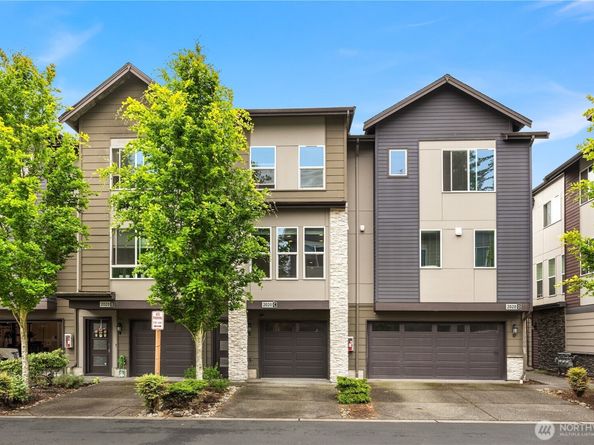 2020 129th Place SW C, Everett WA 98204