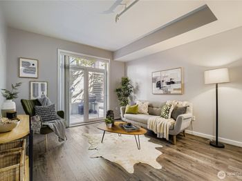 103 Bellevue Avenue E