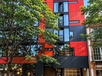 1111 E Pike Street