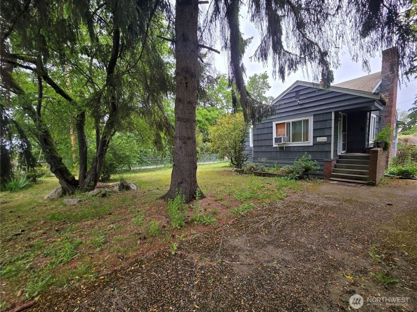 2500 S 208th Street, SeaTac WA 98198