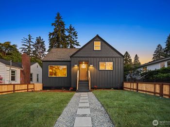 3209 NE 98th Street