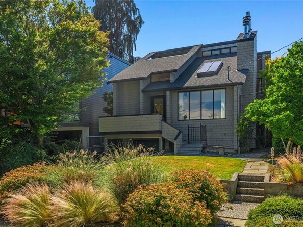 1819 39th Avenue E, Seattle WA 98112