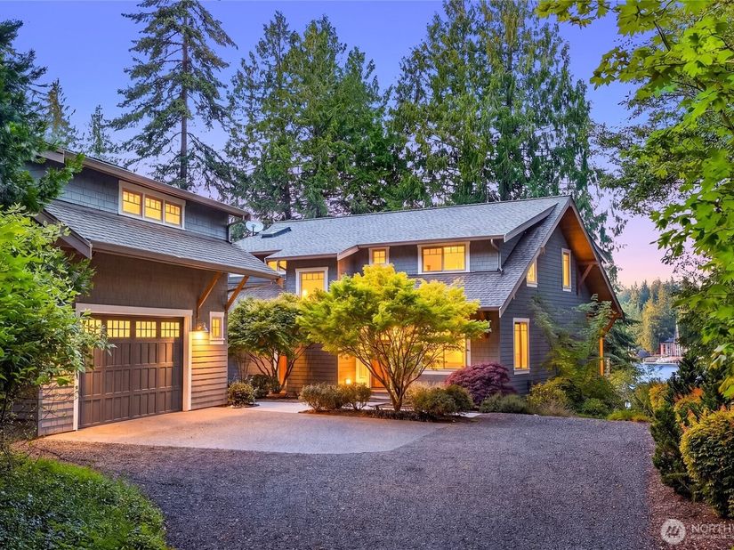 8300 NE Hidden Cove Road, Bainbridge Island WA 98110