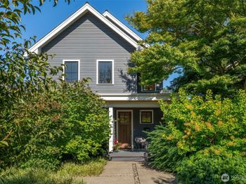 2910 9th Avenue W