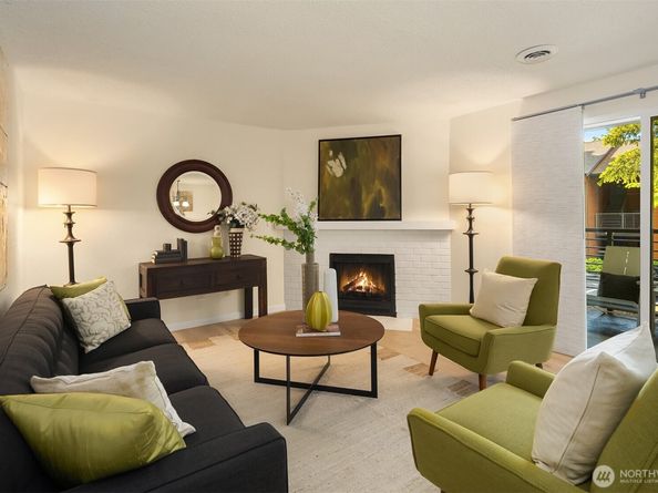 12223 NE Bel-Red Road D105, Bellevue WA 98005