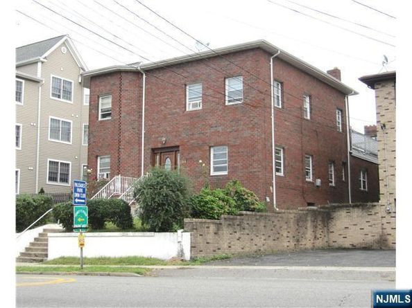 264 Grand Avenue, Palisades Park NJ 07650