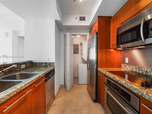 110 Washington Ave 1822, Miami Beach FL 33139