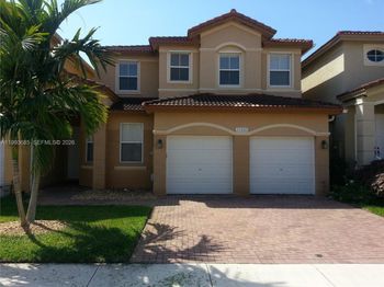 11050 NW 86th Ter