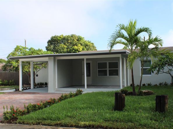 241 NE 55th St, Oakland Park FL 33334