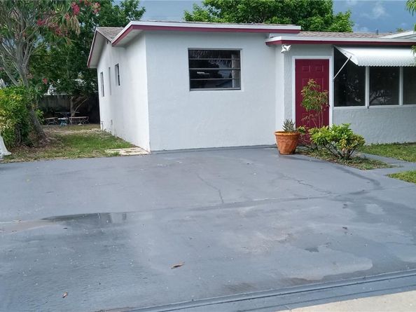 3161 NW 5th St, Lauderhill FL 33311