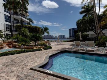 3600 Mystic Pointe Dr