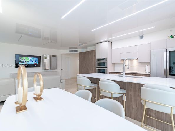 17555 Atlantic Blvd 508, Sunny Isles Beach FL 33160