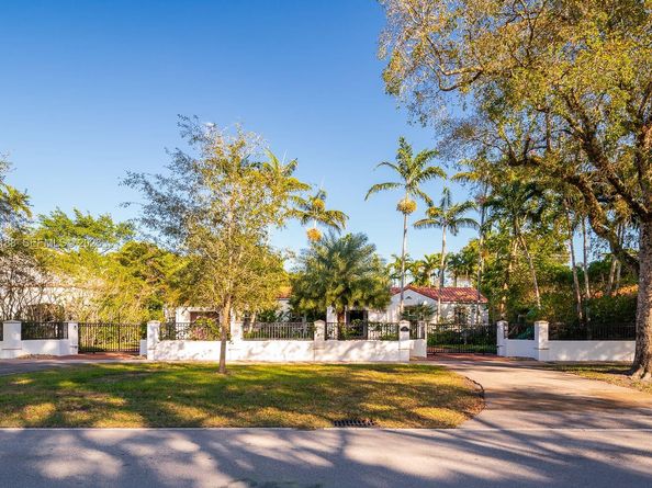 1315 Granada Blvd, Coral Gables FL 33134