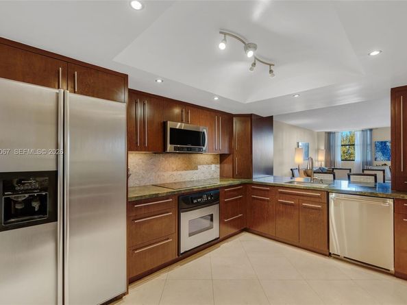 2900 NE 14th St Cswy 402, Pompano Beach FL 33062