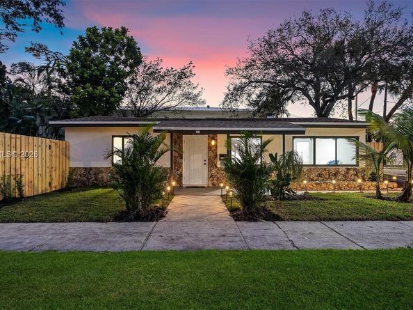 1101 SW 19th Ave, Fort Lauderdale FL 33312