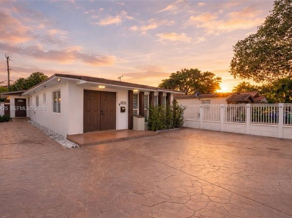 3210 SW 24th Ter, Miami FL 33145