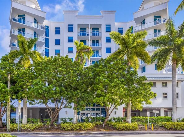 3030 NE 188th St 602, Aventura FL 33180