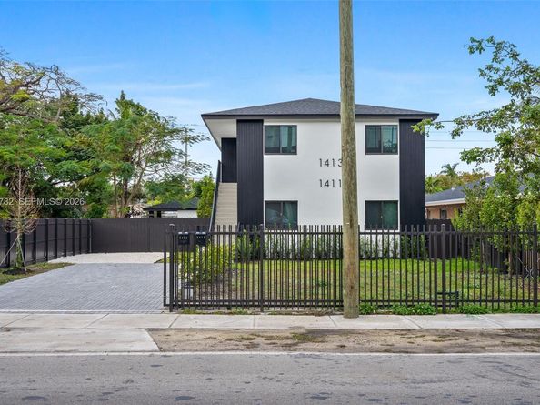 1411 NW 40th St, Miami FL 33142