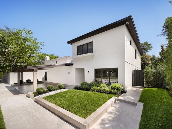 2805 SW 4th Ave, Miami FL 33129