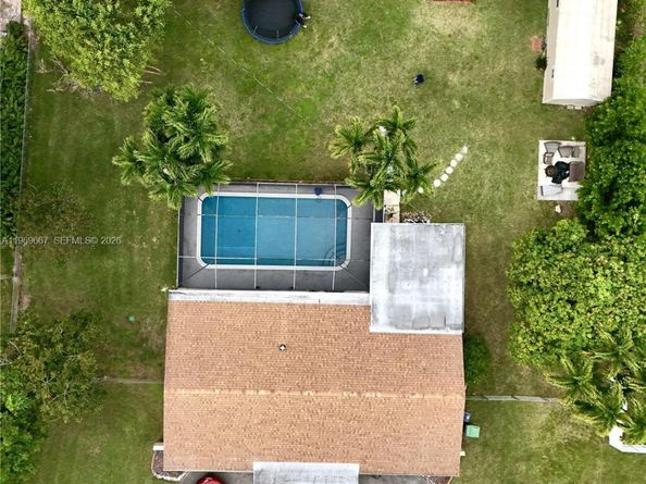 19520 SW 128th Ave, Miami FL 33177