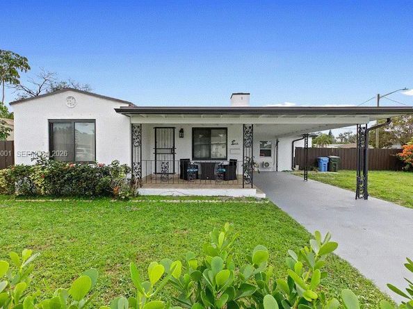 1608 NE 34th St, Oakland Park FL 33334