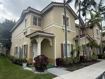 10776 NW 83rd Ter