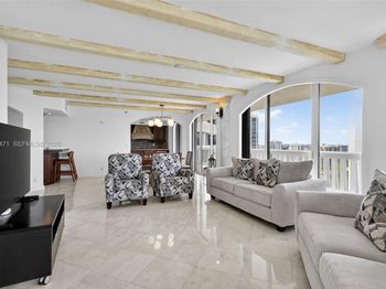 3000 Island Blvd