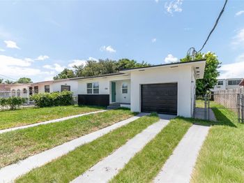 1366 NW 75th St