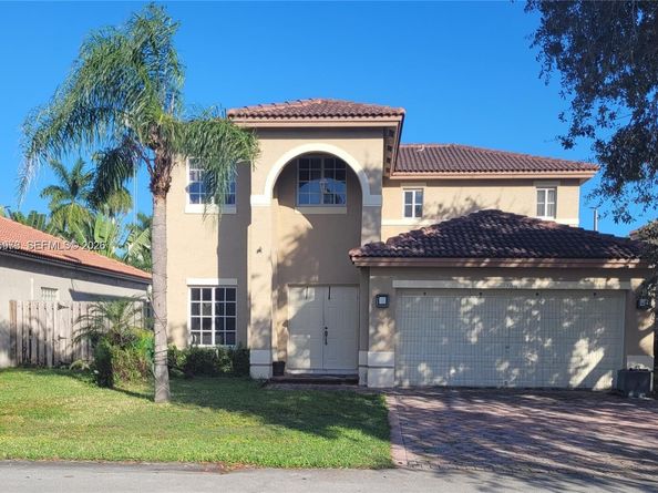 13661 SW 119th Ave, Miami FL 33186