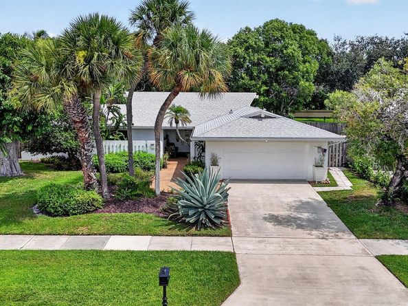 4899 Sugar Pine Drive, Boca Raton FL 33487