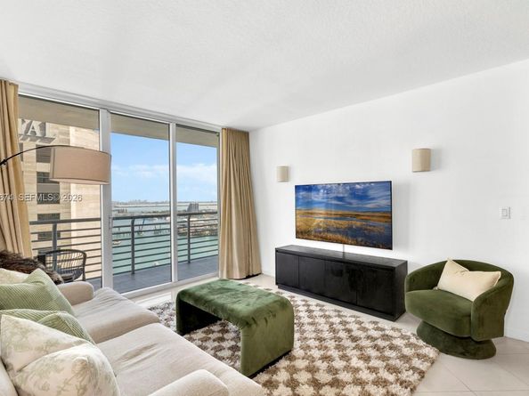 335 S Biscayne Bl 3408, Miami FL 33131