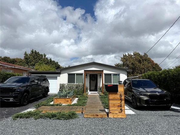 6545 SW 27th St, Miami FL 33155