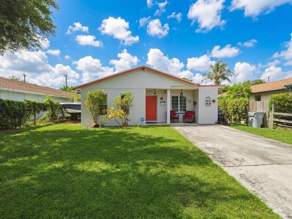 224 NW 9th Street, Pompano Beach FL 33060