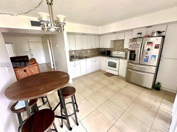 8650 SW 133rd Ave Rd