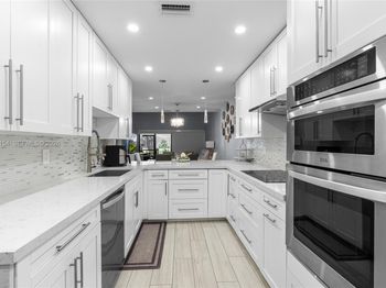1064 NW 97th Ave