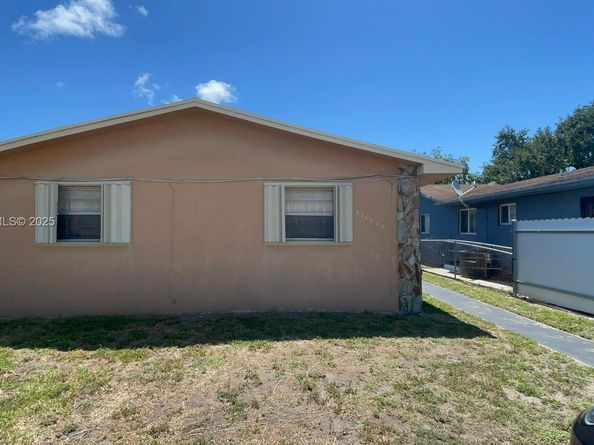 8201 NW 6th Ave, Miami FL 33150