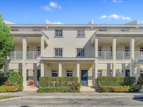 14229 SW 274th St, Homestead FL 33032
