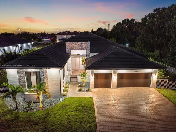 5000 SW 159th Ave, Southwest Ranches FL 33331