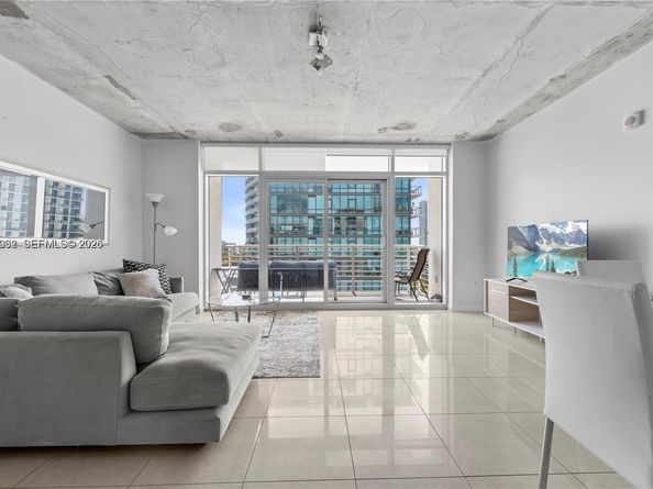 3250 NE 1st Ave 917, Miami FL 33137