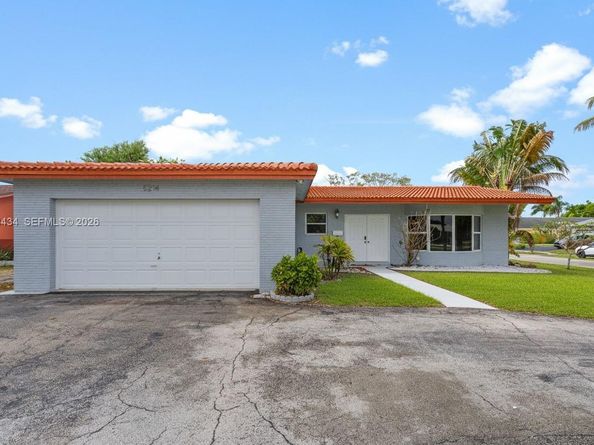 5214 W Park Rd, Hollywood FL 33021