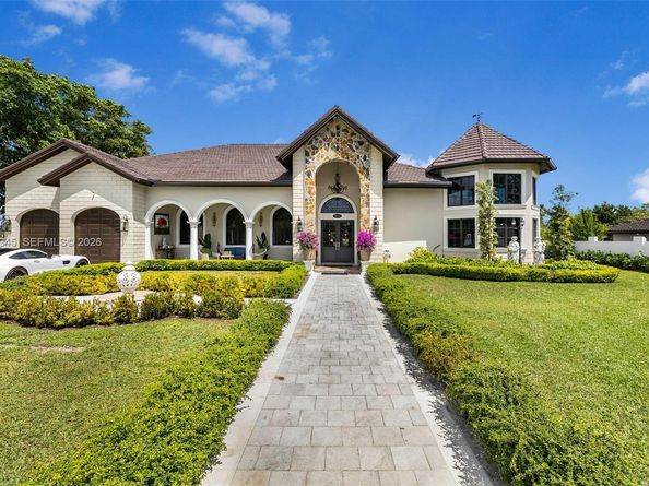 9815 SW 114th St, Miami FL 33176