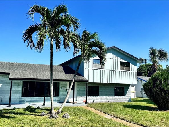 1659 40th St, West Palm Beach FL 33407