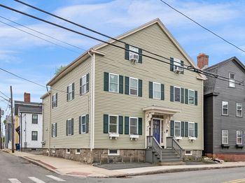 33 Essex St