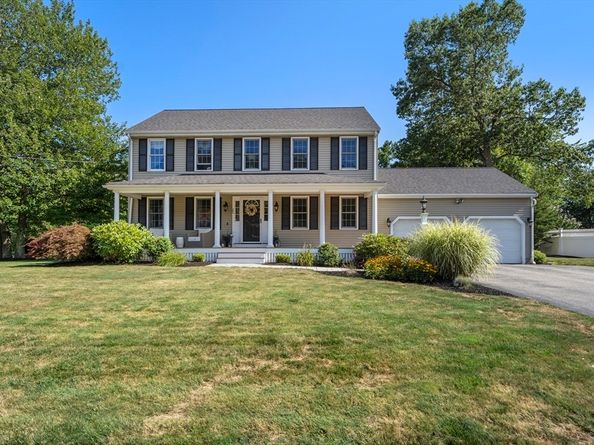 26 Crabtree Lane, Abington MA 02351